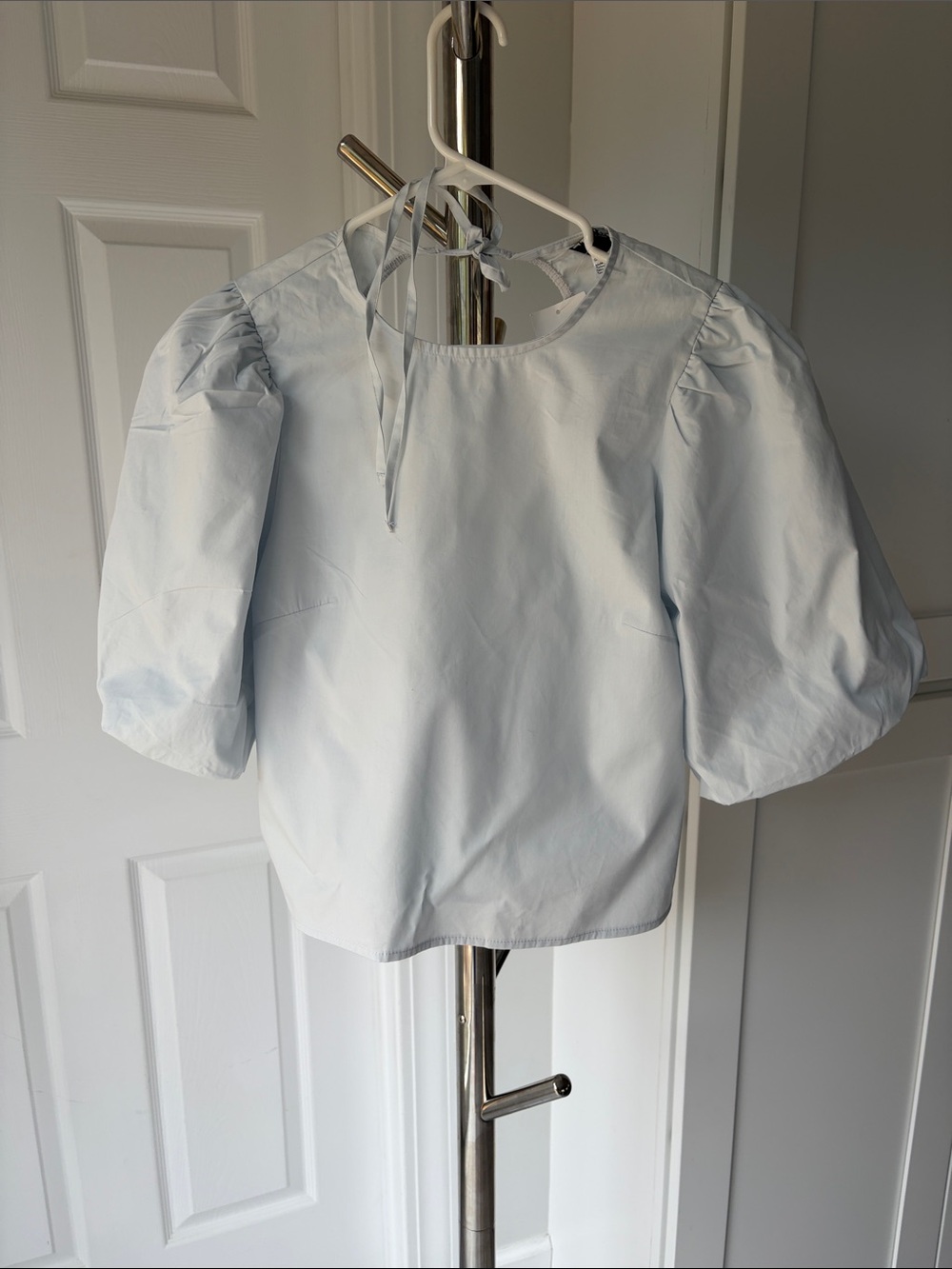 Divided by H&M Light Blue Puff Sleeve Women's Top, Size M.